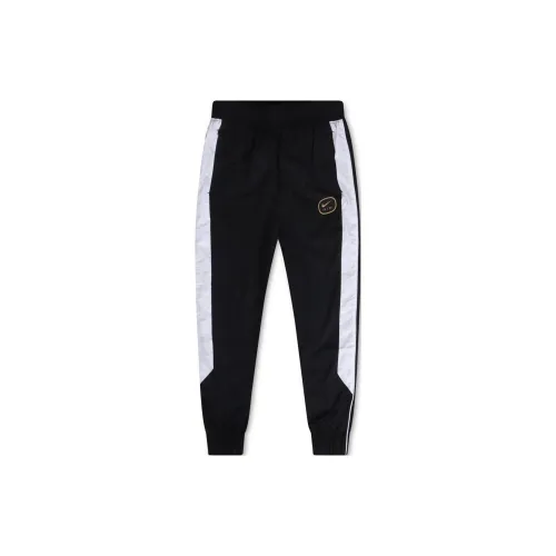 Nike Casual Pants Men Black/White/Metallic Gold