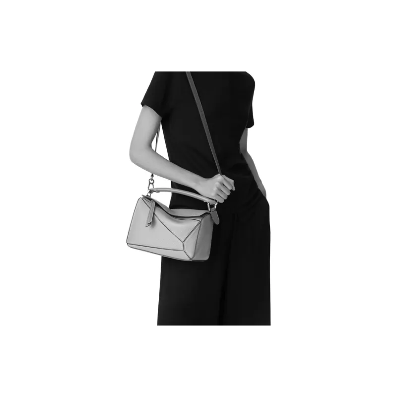 LOEWE Puzzle Calfskin Geometric Bag Puzzle Bag Handbag Shoulder Bag Crossbody Bag Small Size Women's Sand-5