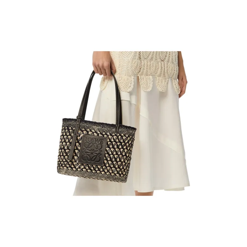 LOEWE Square Basket Shoulder Bags-4