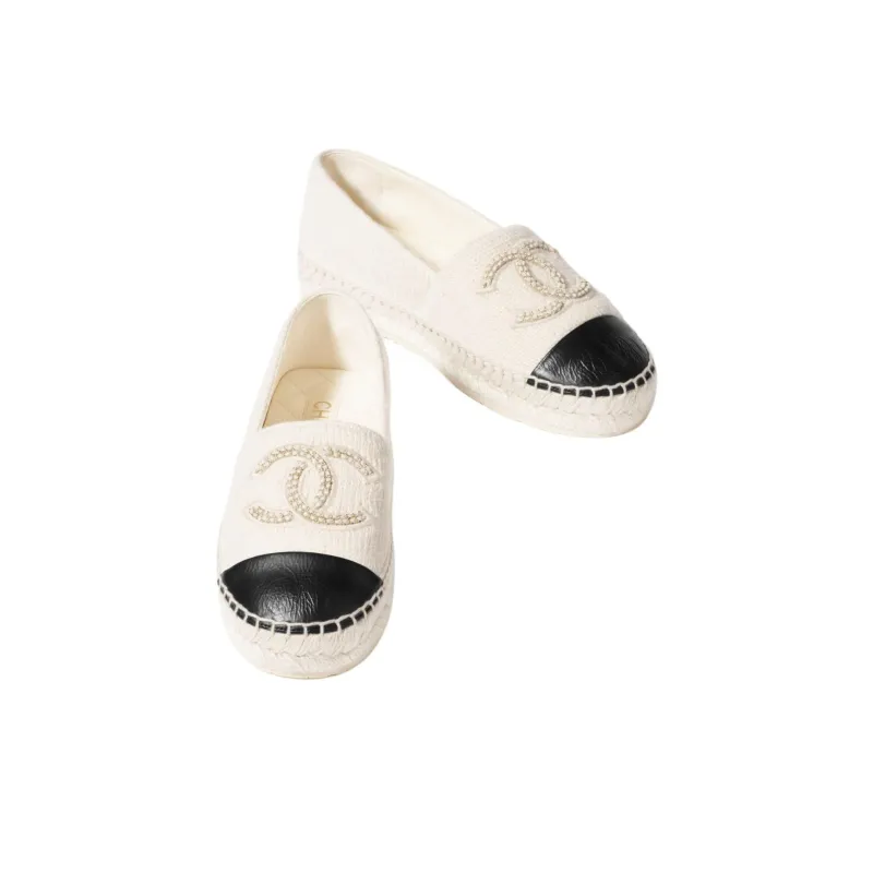 CHANEL 24B Espadrilles Women's White Black-3