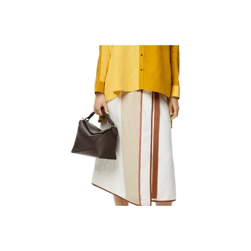 LOEWE Goatskin Geometric Bag Handbag Shoulder Bag Crossbody Bag Medium Size Women's Taupe-4