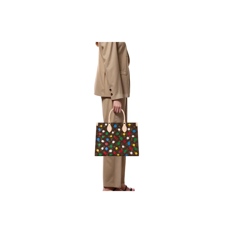 LOUIS VUITTON X Yayoi Kusama OnTheGo Mm Monogram Multicolor-8