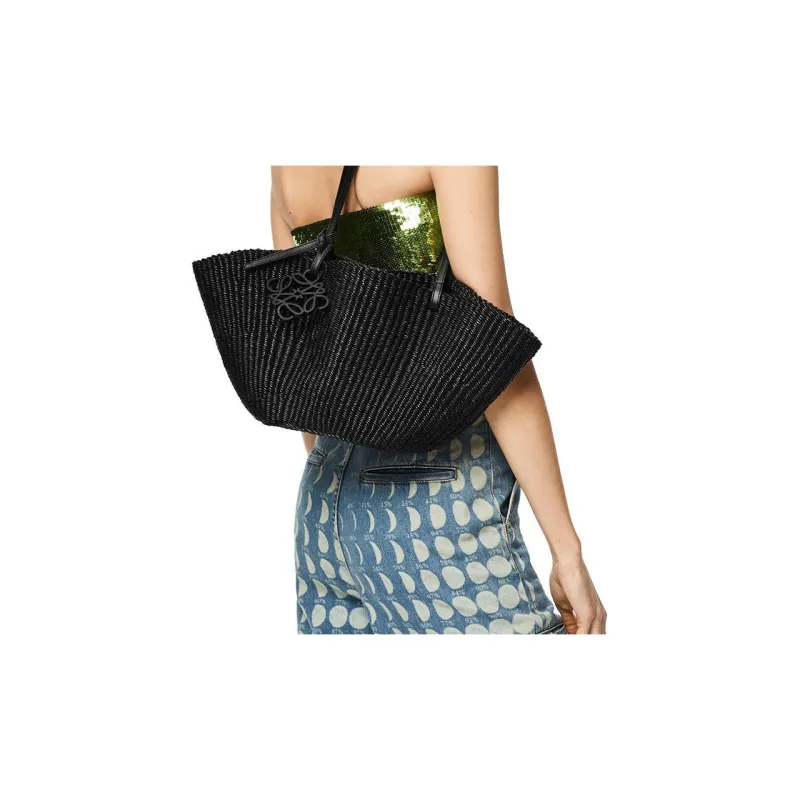 LOEWE Anagram Elephant Grass Cow Leather Charm Shell Handbag One Shoulder Handbag Women's Black-4