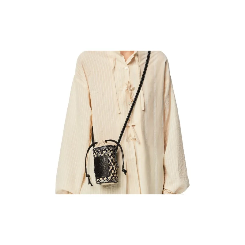 LOEWE Cylinder Pocket Embossed Cow Leather Patch Woven Straw Bag Vacation Bag Shoulder Bag Crossbody Bag Women's Black-5