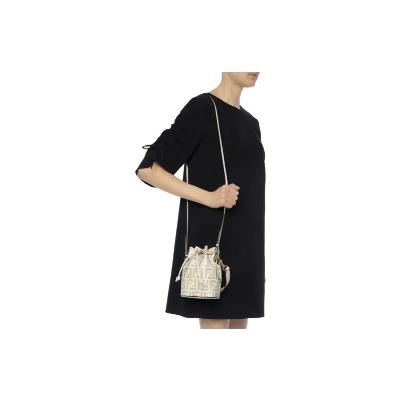 FENDI Mon Tresor Calfskin Bucket Bags Crossbody Bags Shoulder Bags Handbags Women's Beige-6