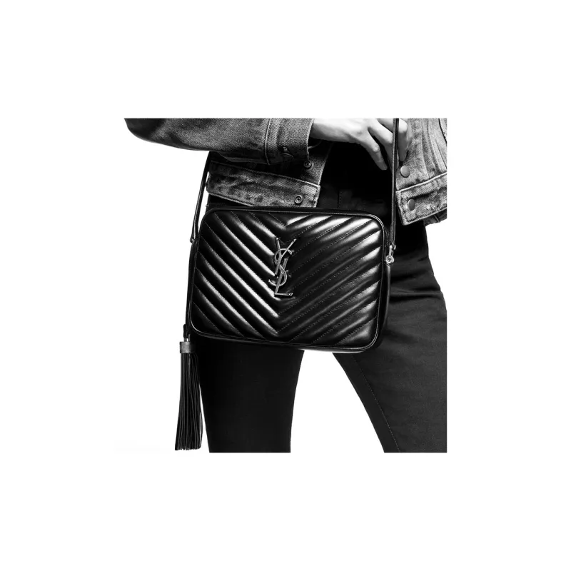 SAINT LAURENT Lou Camera Bag Crossbody Matelasse Leather Black-5