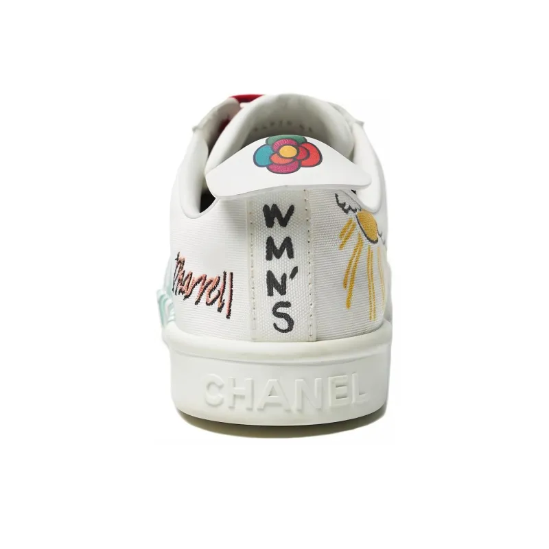 Pharrell x CHANEL Logos Low Top Stylish Skateboarding Shoes Women's White-2
