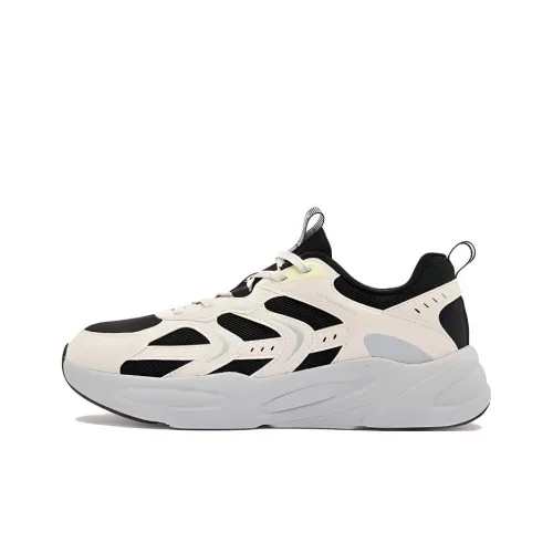QIAODAN Abrasion classic Lightweight Cushioning Low Top Casual running instagram Shoes Women's Black White