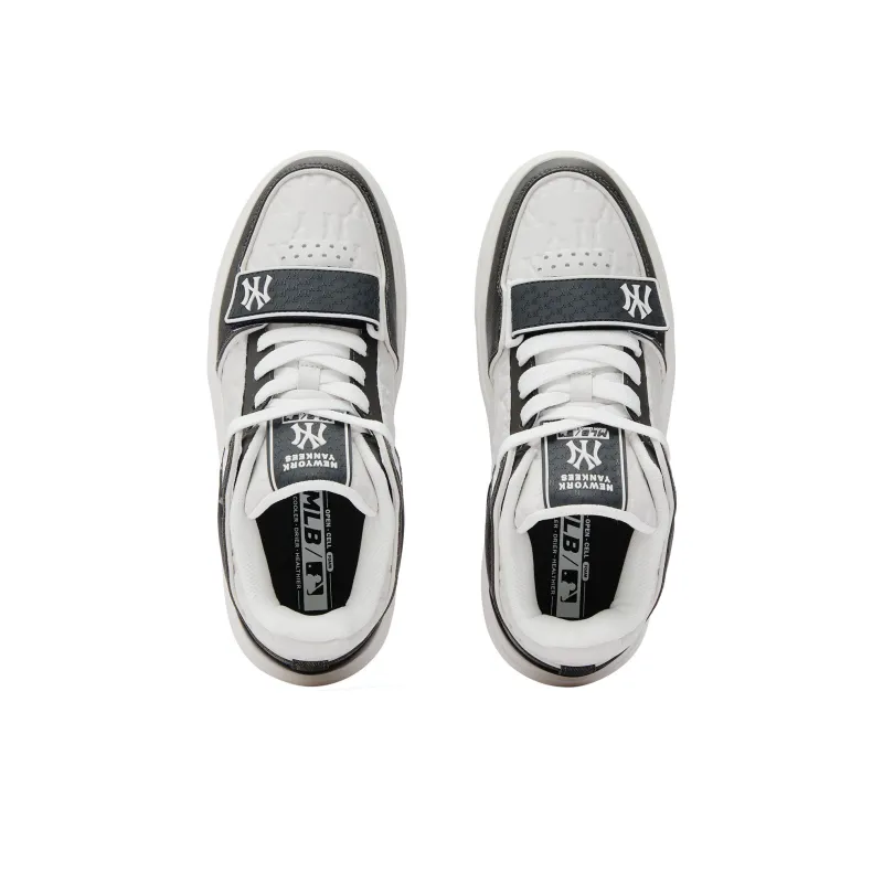 MLB Chunky Liner Low Top Skateboard Shoes Unisex Black White-4