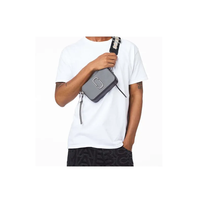 MARC JACOBS The Snapshot Wolf Grey Multi-6