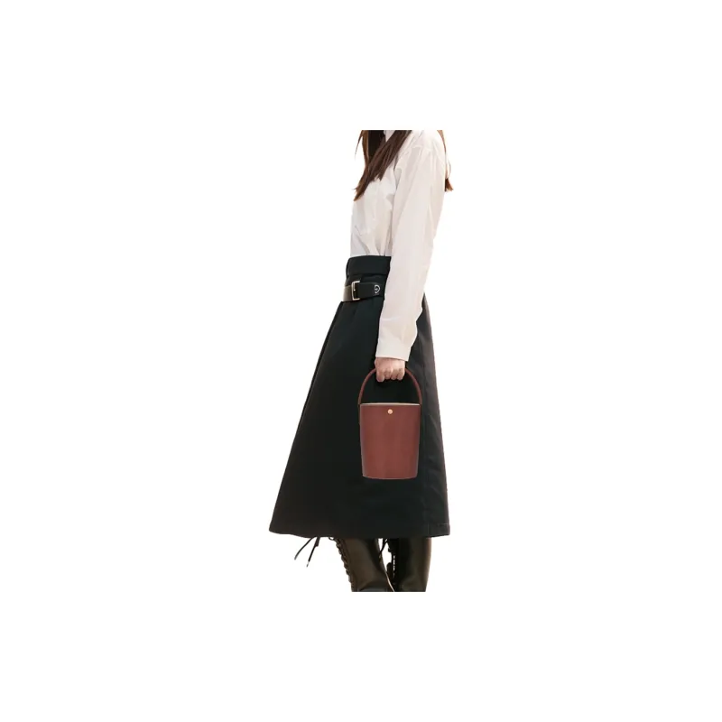 LONGCHAMP Épure Logo Embossed Small Bucket Bag-6