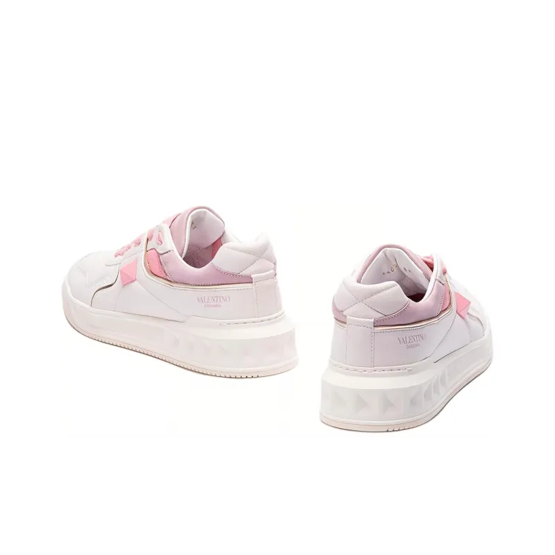 Valentino One Stud Low Top Skateboard Shoes Women's Pink-3