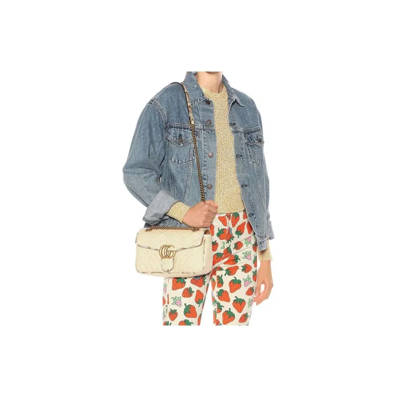 GUCCI GG Marmont Shoulder Bags-7