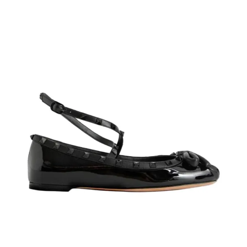 Valentino Garavani Rockstud Bow Detailed Ballerina Shoes Women's-1