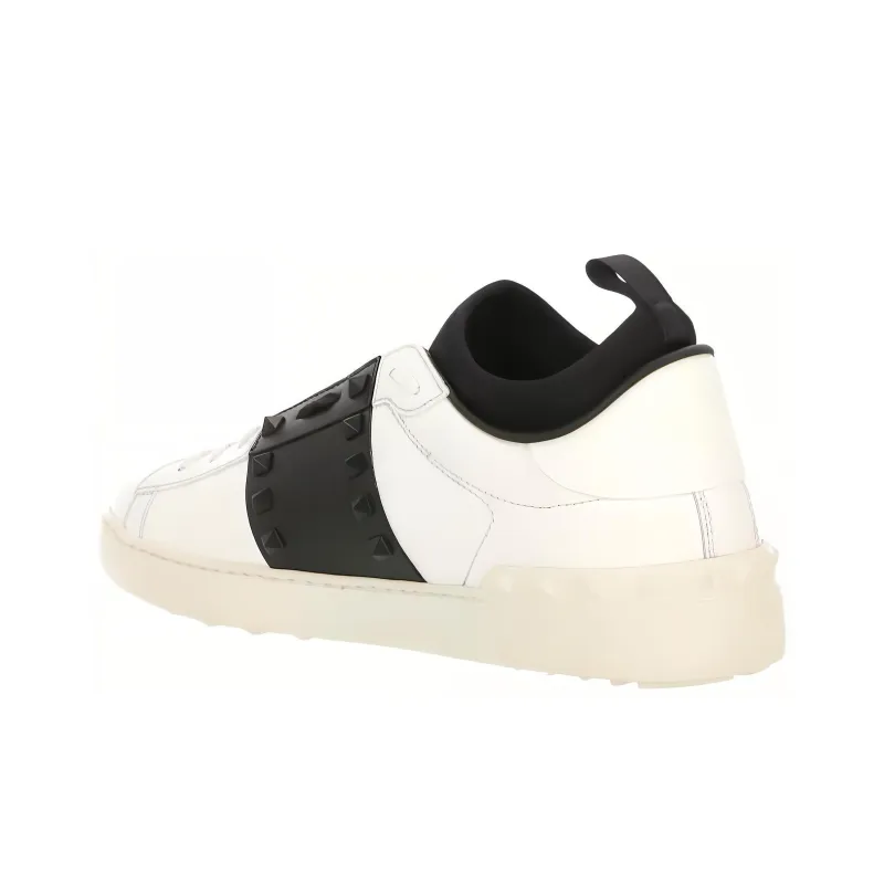 Valentino Garavani Rockstud Lace Up Sneakers-4