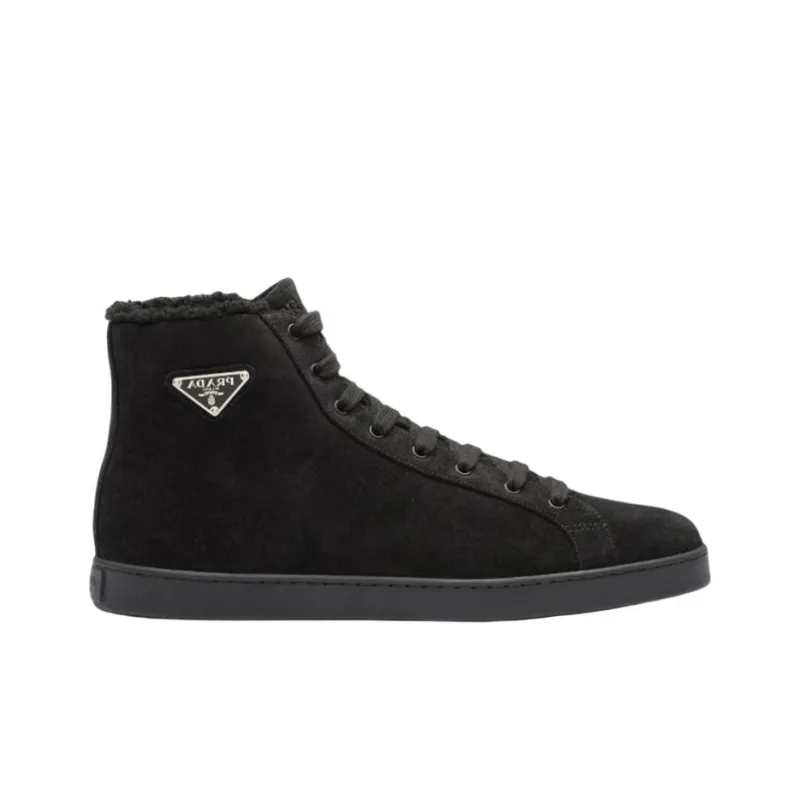 PRADA Stylish Skateboarding Shoes Men's Black-1
