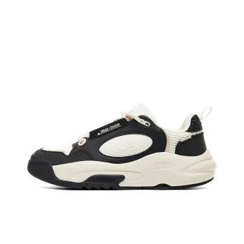 PEAK State Pole Roaming 2.0 Cushioning Lightweight Height Increasing Low-Top Skateboard Shoes Men's Black Canvas White