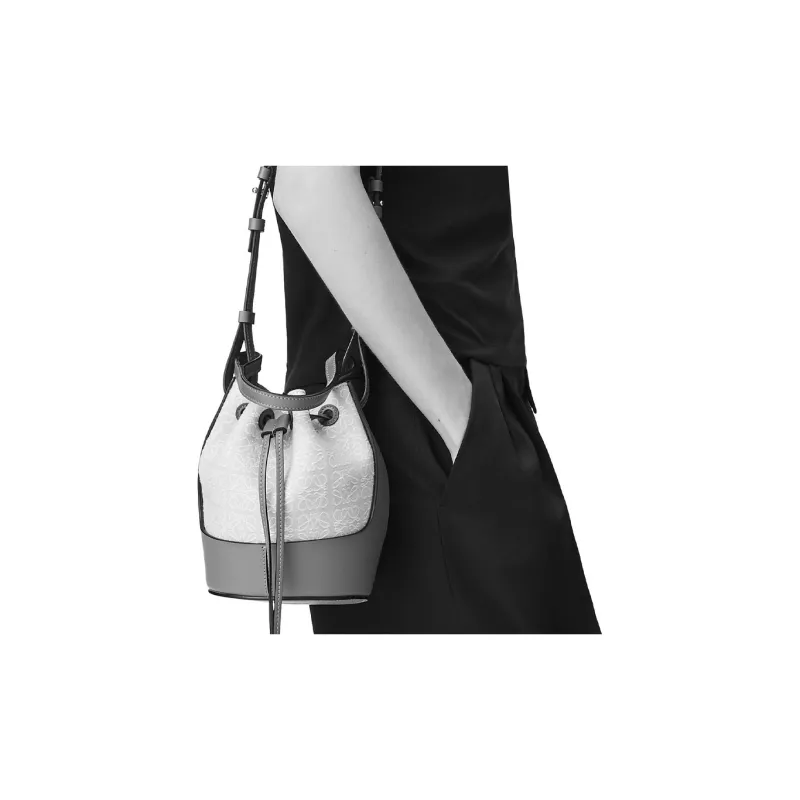 LOEWE Balloon Handbags-5