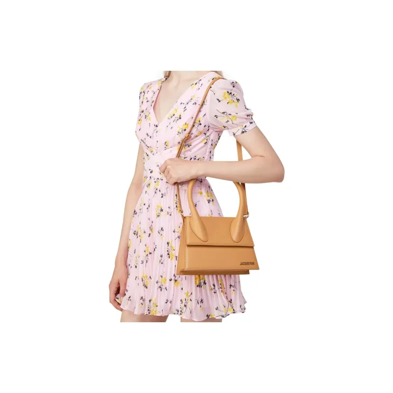 Jacquemus Le Chiquito Leather Shoulder Bag Crossbody Bag Handbag Women's Light Brown-3