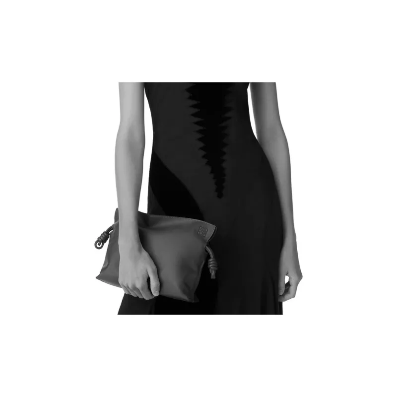 LOEWE Flamenco Clutch In Nappa Calfskin Chocolate-5