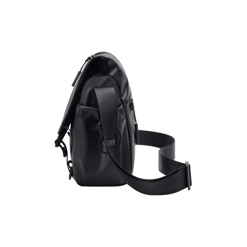 GOLF Fabric Shoulder Bag Men's Black/Ecru & Black-1