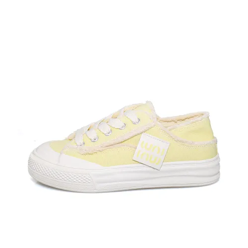 B10CROWN Slip Resistant Breathable Low Top Canvas Shoes Women's Yellow