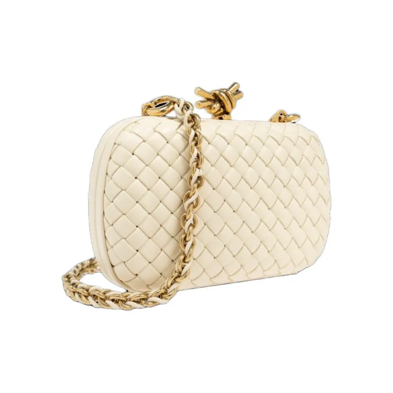Bottega Veneta KNOT Lambskin Clutch Trumpets Women's Cream White-2