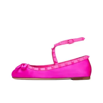 Valentino Garavani Rockstud Bow Detailed Ballerinas Women's