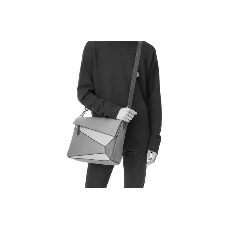 LOEWE Puzzle Soft Grained Calfskin Puzzle Bag Geometric Bag Messenger Bag Shoulder Bag Crossbody Bag Men's Gray-4