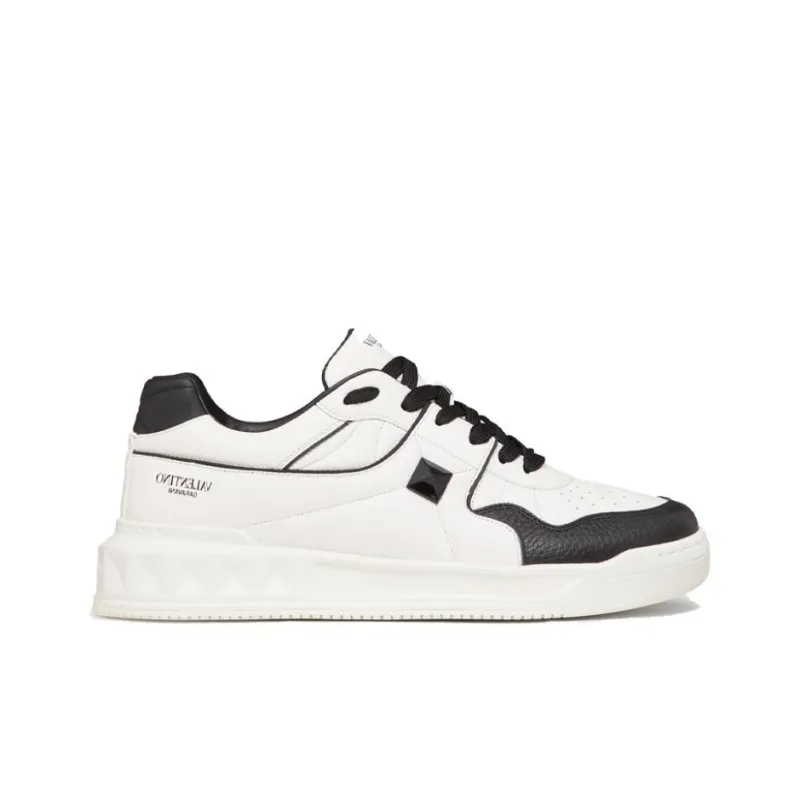 Valentino One Stud Low 'White Black'-1