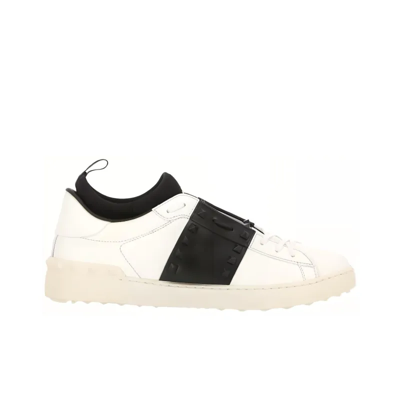 Valentino Garavani Rockstud Lace Up Sneakers-1
