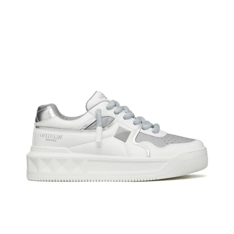 Valentino One Stud Low Top Stylish Skateboarding Shoes Men's Gray White-1