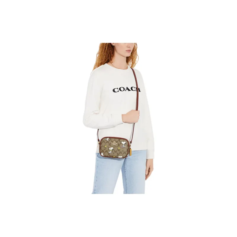 Snoopy X Peanuts X COACH Jamie Crossbody Bags-3
