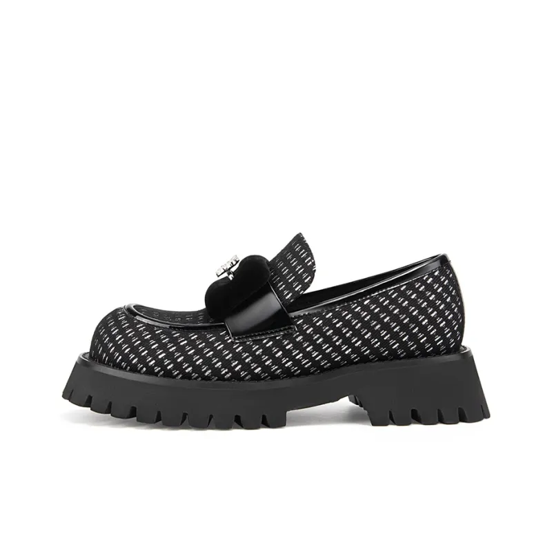 MIO Loafers Women's Black/Silver Color | Black-12