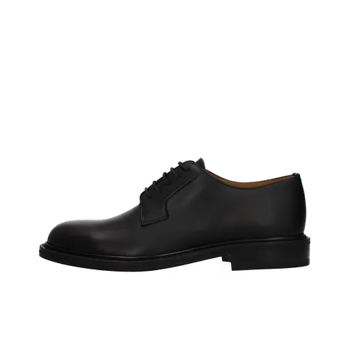 Valentino Garavani Men's Casual Shoes Men Low-Top Black