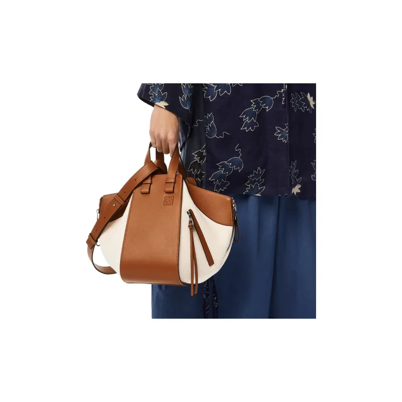 LOEWE Hammock Crossbody Bags-5