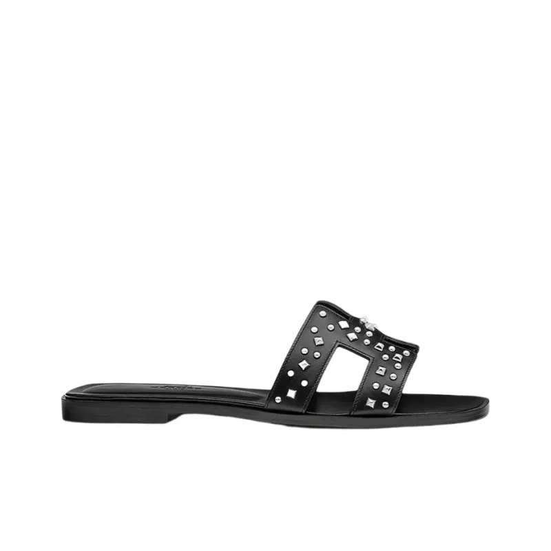 HERMES Oran Sandal Noir Stud Calfskin-1