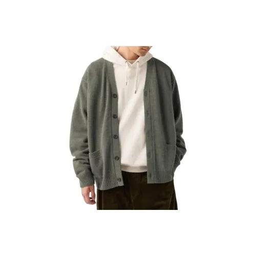 UNIQLO Sweater Unisex Deep Olive