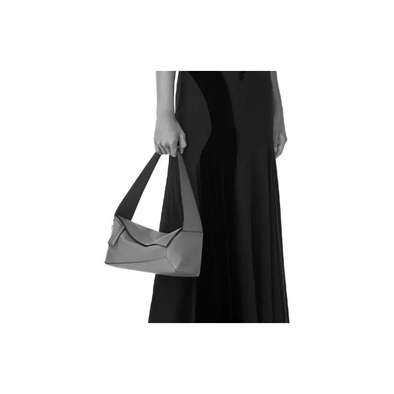 LOEWE Puzzle Hobo Bag In Nappa Calfskin Avocado Green-7