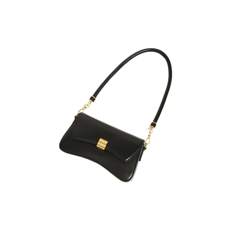 Carksky PU Shoulder Bag Regular Women's White/Black-5