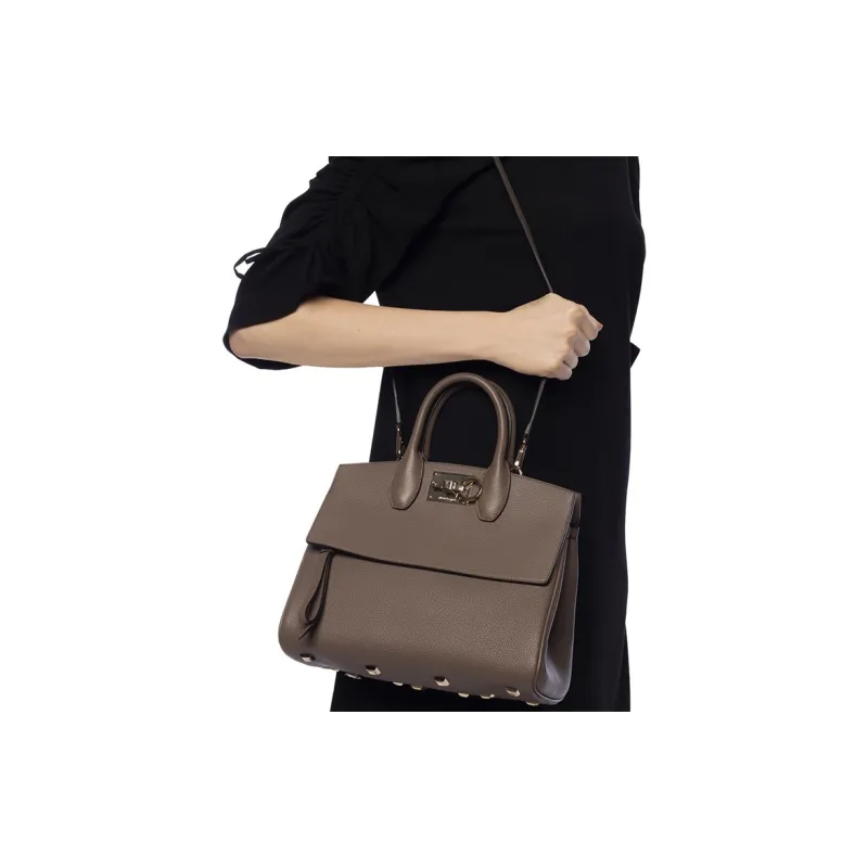 FERRAGAMO Studio Grain Cow Leather Portable Crossbody Bag, Shoulder Bag Trumpets Women's Beige-5