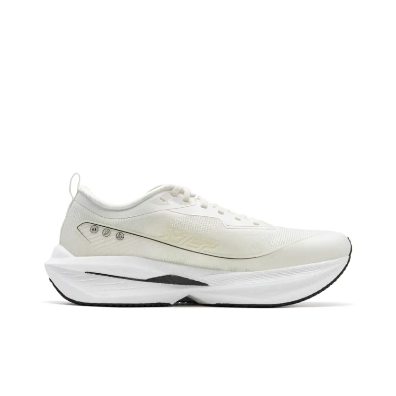 XTEP One piece Molded 2nd Generation Cushioning Wear Resistant Low Top Running Shoes Men's Canvas White/Black-1