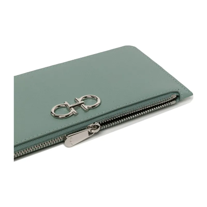 FERRAGAMO GANCINI Hammered Calfskin Card Holder, Wallet Women's Sage Green-2