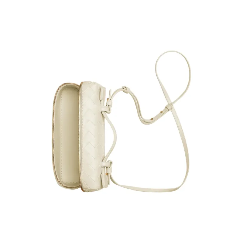 Bottega Veneta Intrecciato Calfskin Makeup Bag Women's Sea Salt Color-3