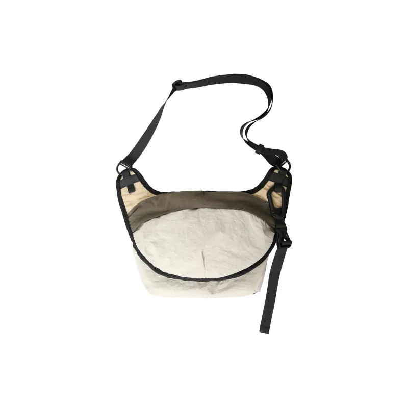 Yalu Nylon Shoulder Bag Regular Unisex Beige Yellow/Black/Orange/Camel-0