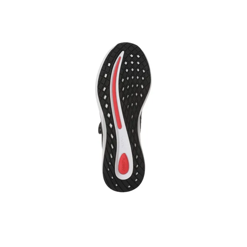 zapatillas de running Merrell ritmo bajo apoyo talón maratón
