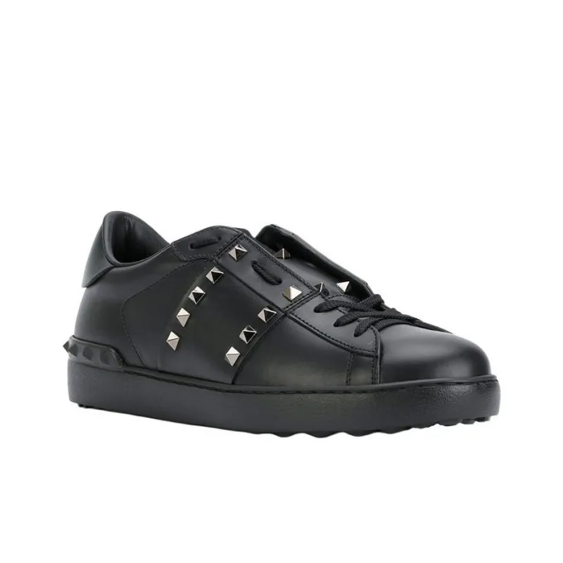 Valentino Rockstud 'Untitled - Black'-2