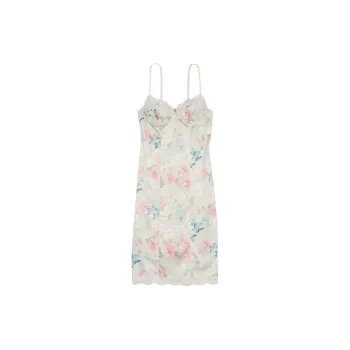 Victoria's Secret Wicked Satin Lace-Trim Slip Dress / DELICATE GARDEN Nightgown Women's Refined Garden