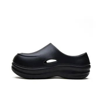 REEMUSTERED Odor Resistant, Abrasion Resistant, Quick Dry Closed Toe Slippers Unisex Black