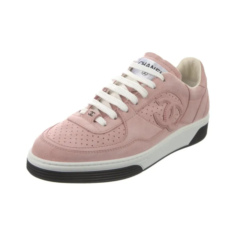 CHANEL Low Top Skateboard Shoes Women's Pink-1